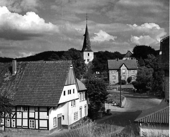 Datei:Mittelstraße1 1960 BAKA-1-25.jpg