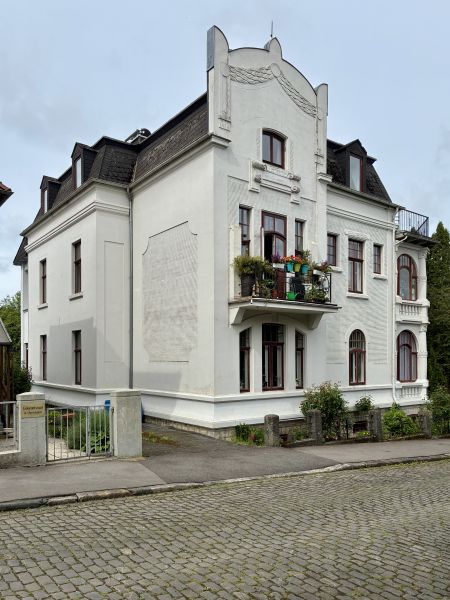 Datei:DT-Woldemarstr15 JK2025.jpg