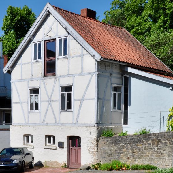 Datei:DT-Siegfriedstr2 JK2026.jpg