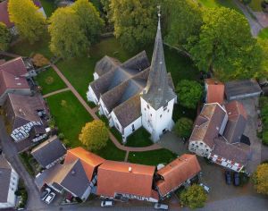 Kirchplatz Heiden 01..jpg