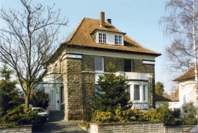 Datei:Bülowstraße-9-1987.jpg