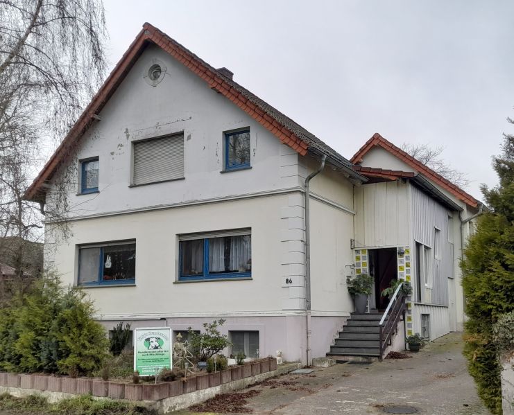 Datei:Hauptstraße 86.jpg