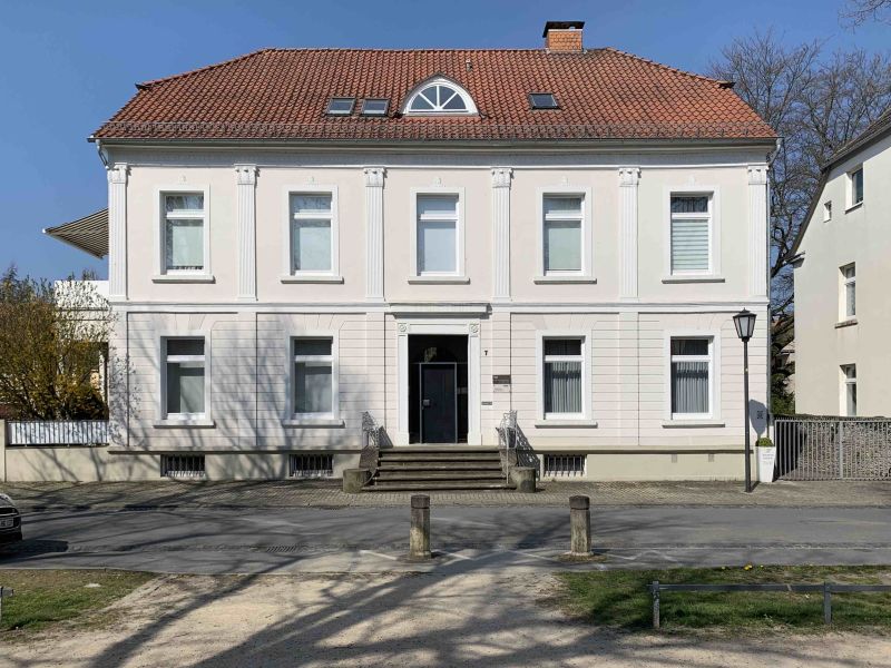 Datei:DT-Allee7 IMG 5544JK.jpg