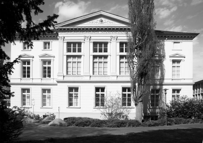 Datei:DT-Ameide4 JK2013-Ost.jpg