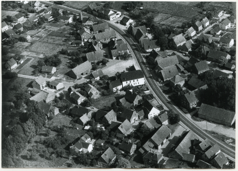Datei:HBM-Belle FWPahmeier1973-BA AL-4-29.png