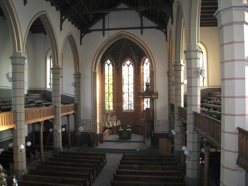 Datei:Kirche St Kilian in Schötmar.jpg