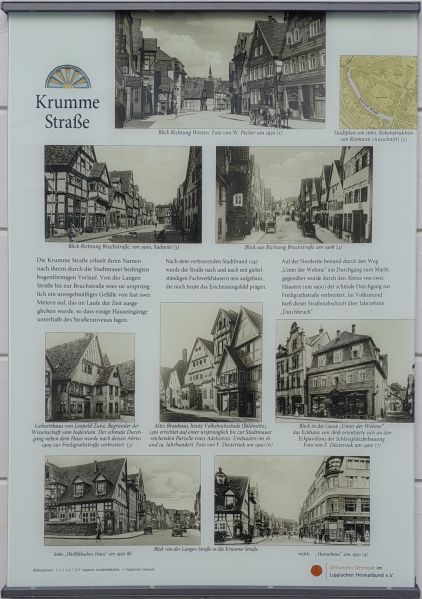Datei:Infotafel Krumme Straße.jpg