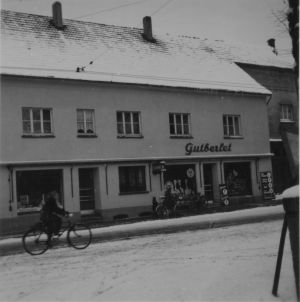311 07 Ortsmitte 11 1952.jpg