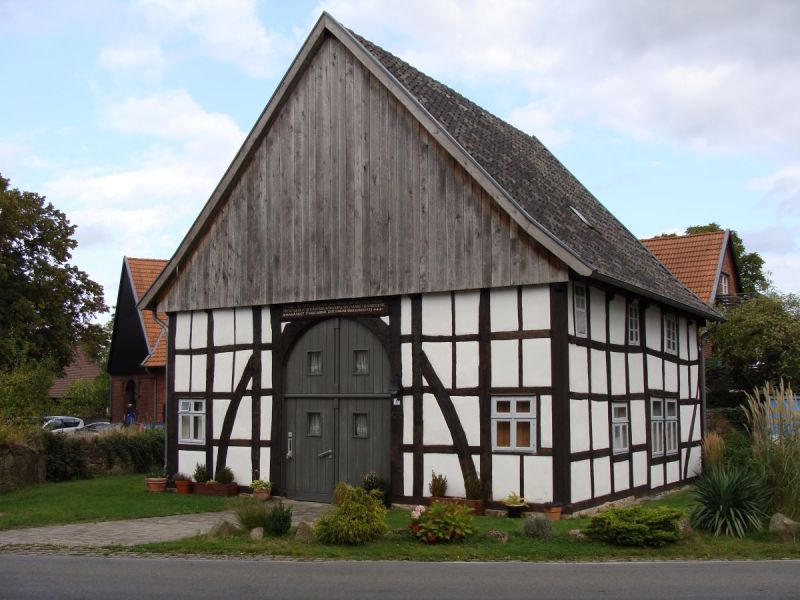 Datei:AmBergkamp1 041009 1.jpg