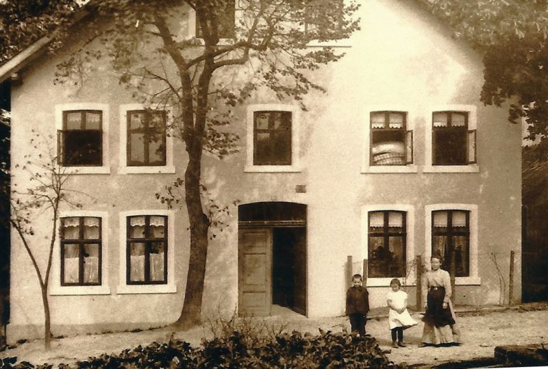 Datei:An der Reihe 6.jpg