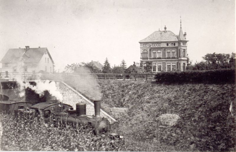 Datei:DT-Woldemarstr14-16-22 BA2513.jpg