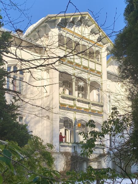 Datei:DT-Allee29 JK2025.jpg