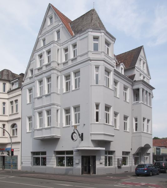 Datei:DT-Paulinen65 JK2017.jpg