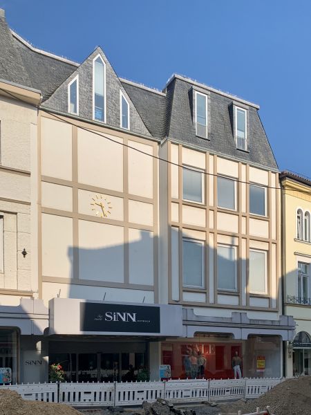 Datei:DT-Langestr22+24 JK2024.jpg