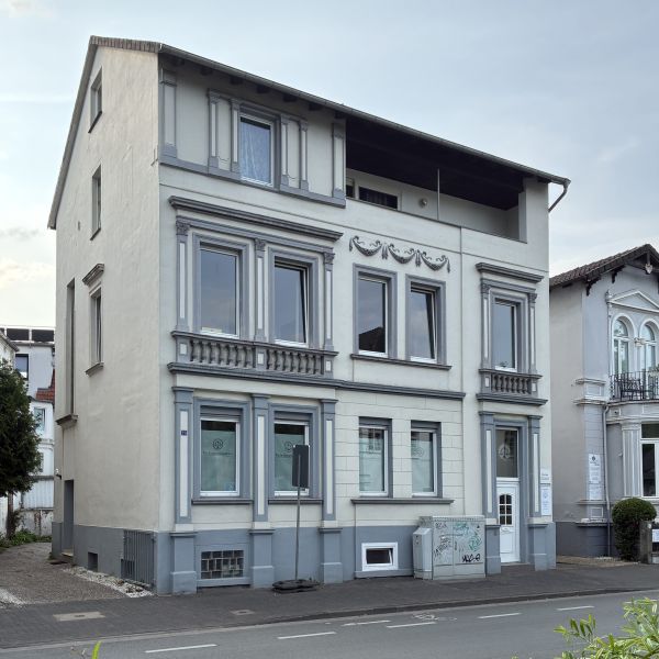 Datei:DT-Hermannstr25 JK2025.jpg