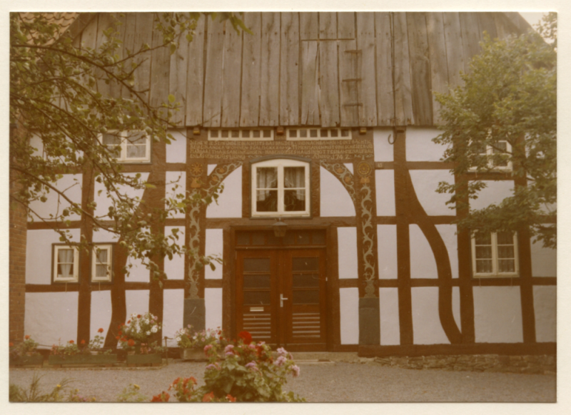 Datei:ObereDorfstrasse11 BA TB-8-11A 001.png
