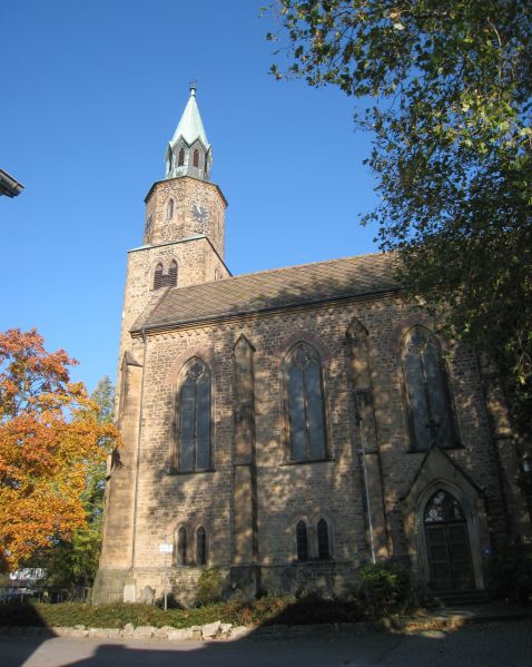 Datei:Kirche St. Kilian, Schötmar.jpg