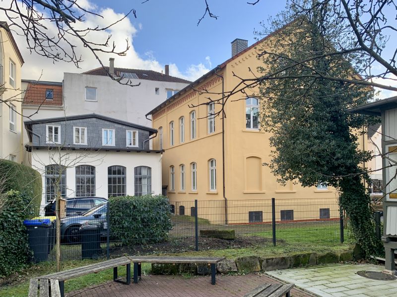 Datei:DT-Paulinen11Rücks JK2025.jpg