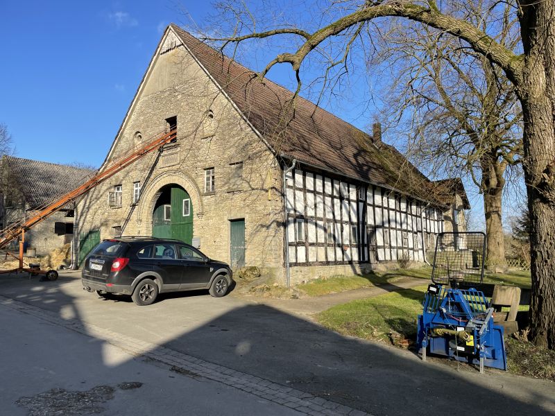 Datei:Gees Haupthaus längs.jpg