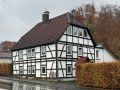 Vorschaubild der Version vom 11:35, 10. Nov. 2025