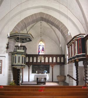 Kirche in Schwalenberg, innen.jpg